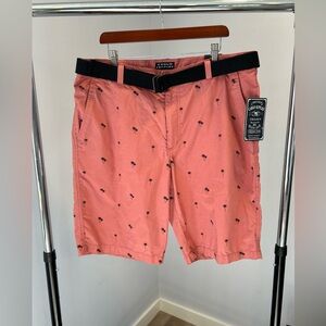 NEW men's Cargo SUPPLIES shorts. Size 40